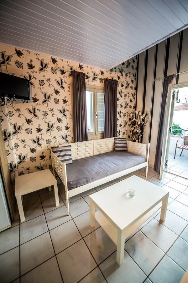 Potamaki Studios & Apartments Ступа Екстер'єр фото